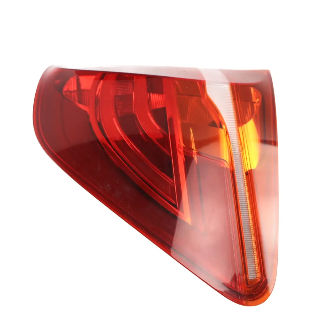 Garniture Feu Arrière Panneau Latéral Droit pour BMW X3 F25 à propos du numéro de pièce 7217306 BMW X3 F25 Garniture Feu Arrière Panneau Latéral Droit - SKU 7217306-1 - Numéro de pièce 7217306