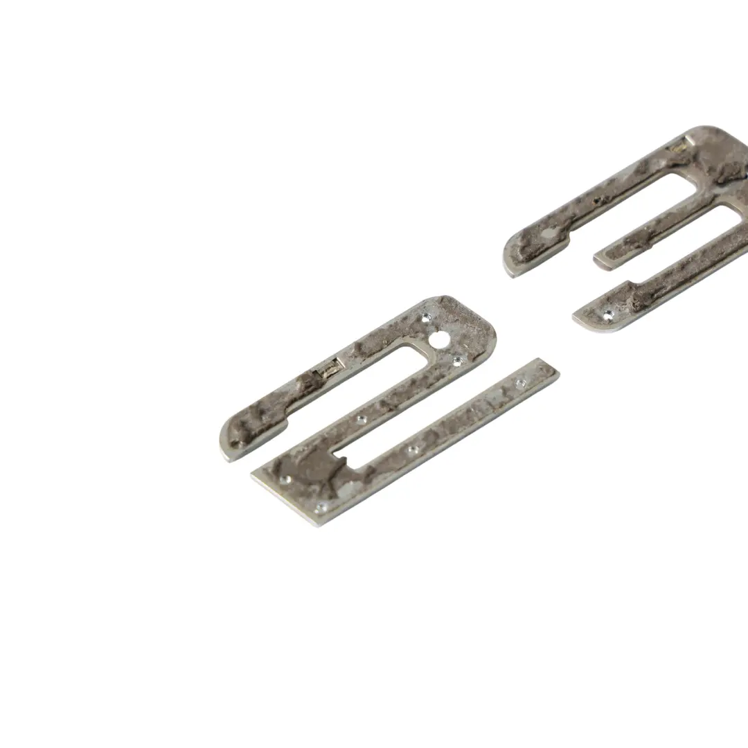 Insigne Badge Lettrage Coffre Hayon Arrière 535i pour BMW F10 LCI à propos du numéro de pièce 7219540 BMW F10 LCI Insigne Badge Lettrage Coffre Hayon Arrière 535i - SKU 7219540 - Numéro de pièce 7219540
