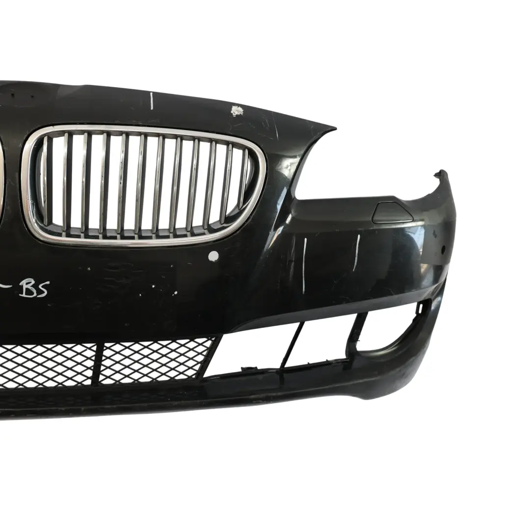 Front Bumper Trim Panel Black Sapphire Metallic - 475 to BMW F10 with Part number 7285961 BMW F10 Front Bumper Trim Panel Black Sapphire Metallic - 475 - SKU 7285961-BS - Part number 7285961
