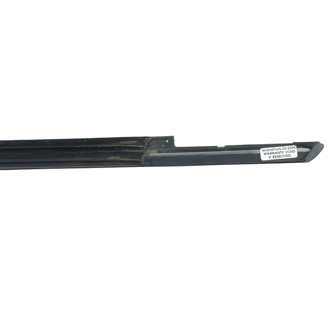 Mini F56 Tira Ventana Puerta Delantera Derecha Negra - SKU 7299992-1 - Número de pieza 7299992