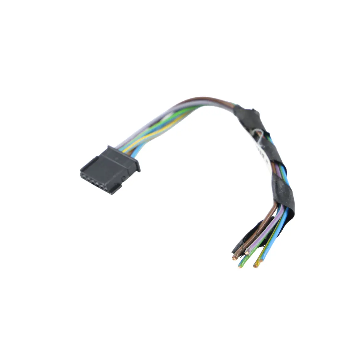 Cableado Luz Trasera Interior Enchufe Izquierdo para BMW F01 F02 LCI con número de pieza 7300267 BMW F01 F02 LCI Cableado Luz Trasera Interior Enchufe Izquierdo - SKU 7300267-2 - Número de pieza 7300267