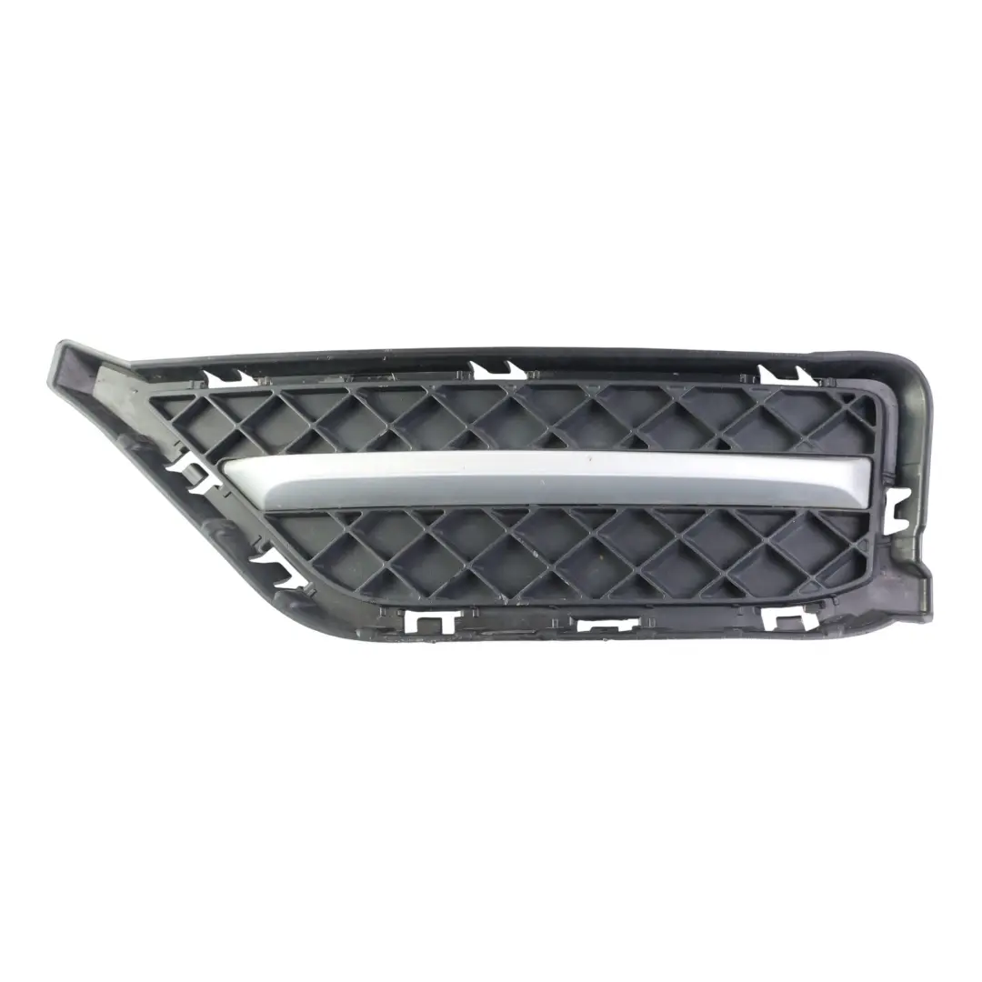 Kratka Zderzaka Przedniego Dolna Lewa Sport Line X-Line do BMW X1 E84 o numerze 7303757 BMW X1 E84 Kratka Zderzaka Przedniego Dolna Lewa Sport Line X-Line - SKU 7303757-2 - Numer Części 7303757