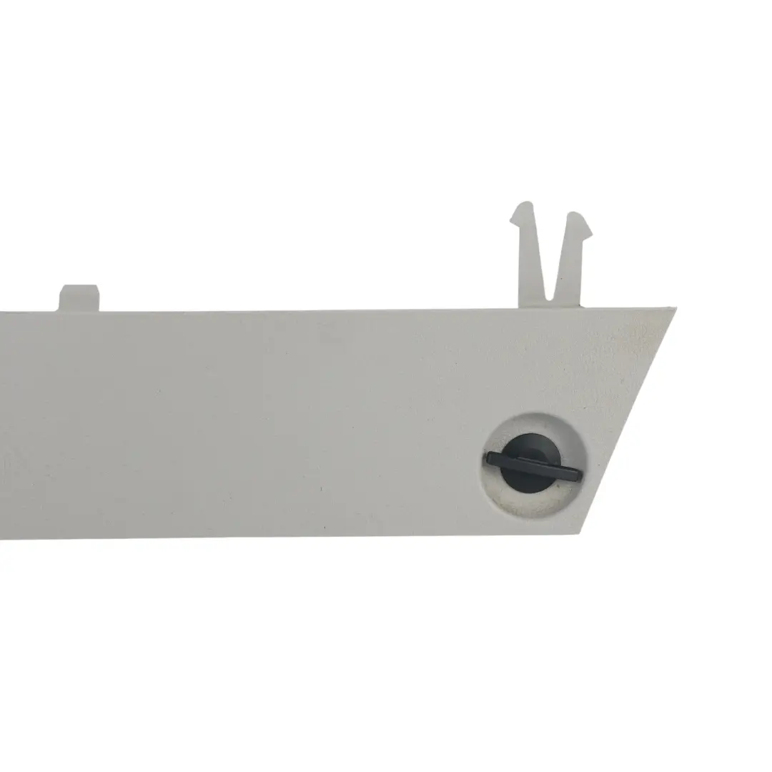 Cubierta Triángulo Advertencia Maletero Panel Negro para BMW F30 F31 con número de pieza 7305016 BMW F30 F31 Cubierta Triángulo Advertencia Maletero Panel Negro - SKU 7305016 - Número de pieza 7305016