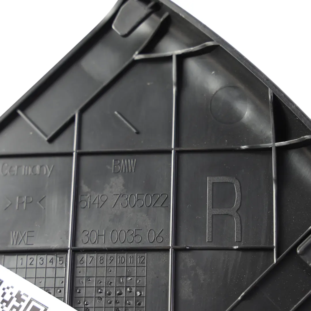 BMW F31 Panel Revestimiento Techo Derecho Negro - SKU 7305022 - Número de pieza 7305022