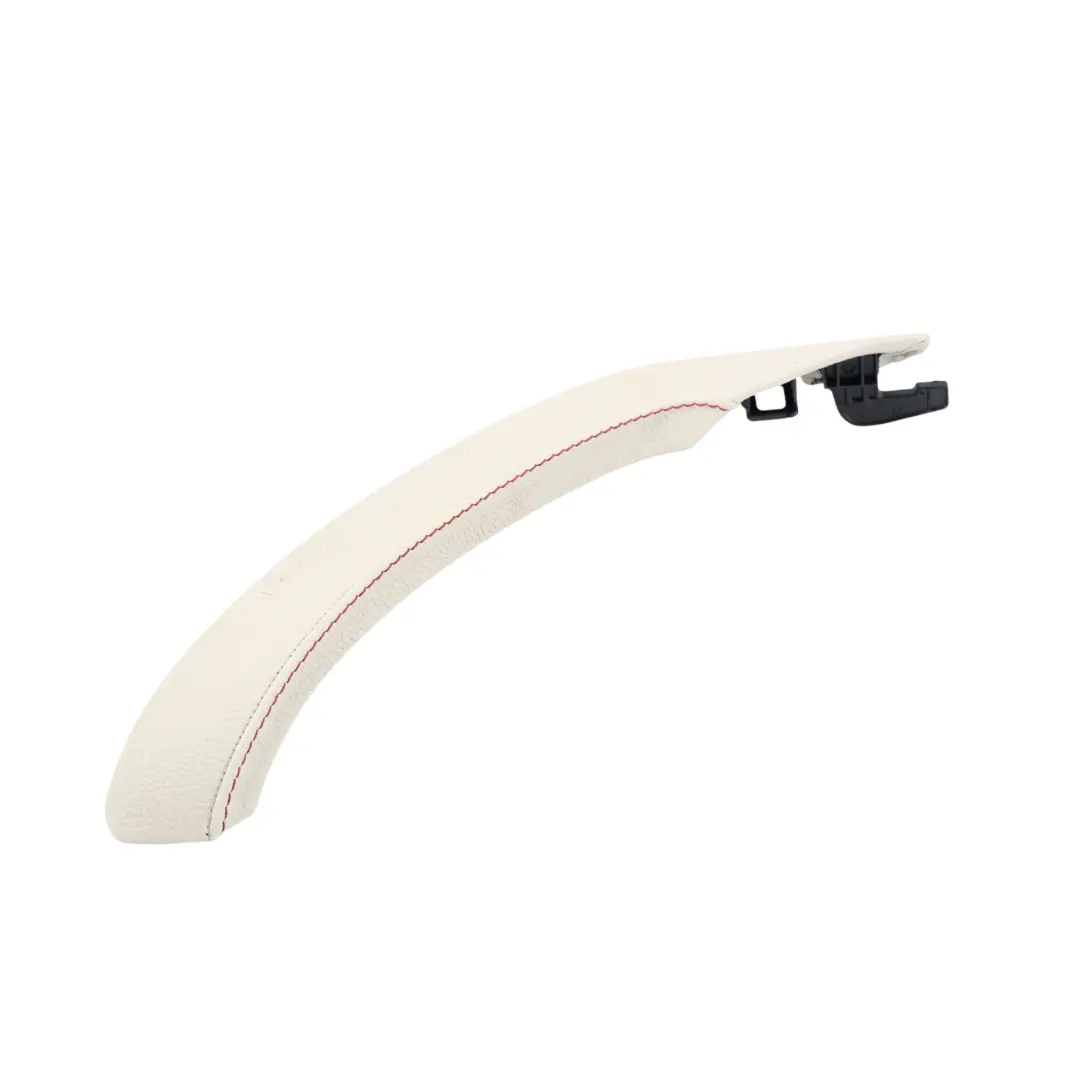Manija Puerta Delantera Izquierda Cuero Blanco Marfil para BMW F25 F26 con número de pieza 7361033 BMW F25 F26 Manija Puerta Delantera Izquierda Cuero Blanco Marfil - SKU 7361033 - Número de pieza 7361033