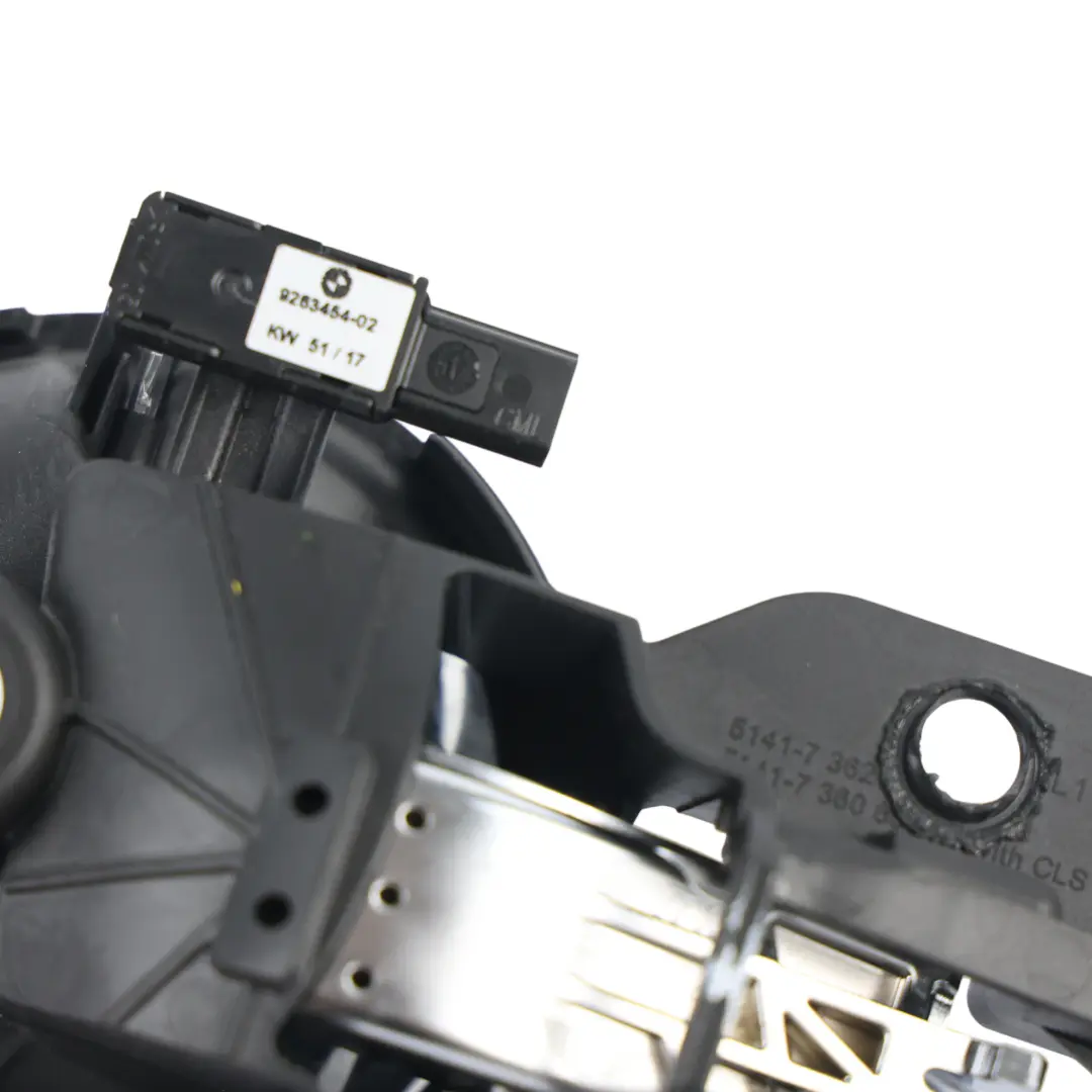 Mini Countryman F60 Clubman F54 Garniture Poignée Porte Avant Gauche - SKU 7362993 - Numéro de pièce 7362993