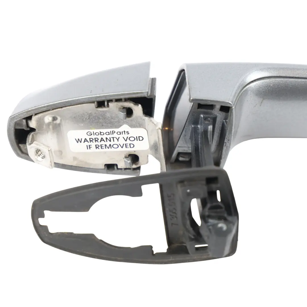 Maniglia Porta Posteriore Destra Grigio Spazio A52 per BMW X5 F15 X6 F16 X1 F48 con numero di parte 7396308 BMW X5 F15 X6 F16 X1 F48 Maniglia Porta Posteriore Destra Grigio Spazio A52 - SKU 7396308-SCG1 - Numero di parte 7396308