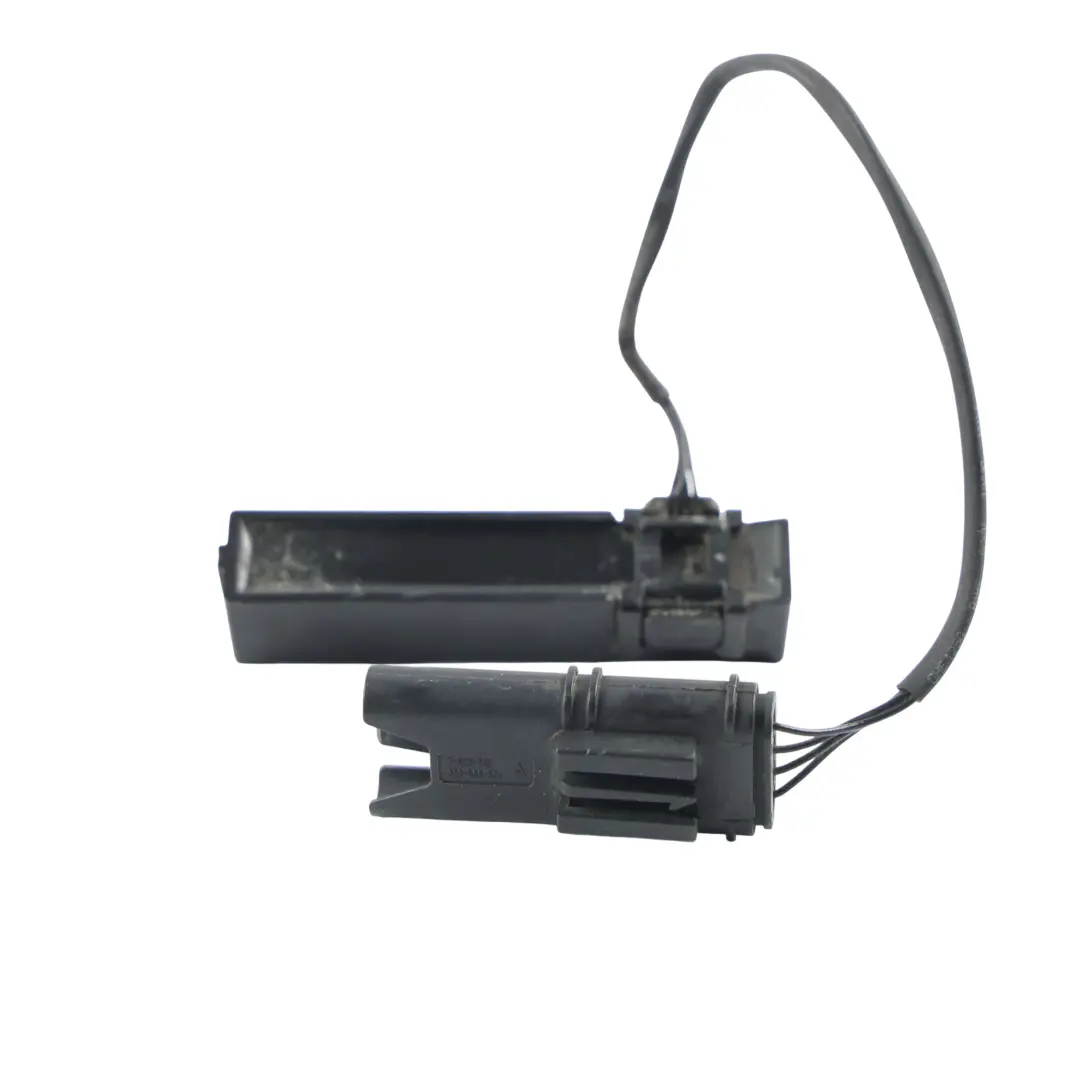 Unité Indicateur Affichage État Charge LED pour BMW G11 G20 G21 G30 G31 à propos du numéro de pièce 7428361 BMW G11 G20 G21 G30 G31 Unité Indicateur Affichage État Charge LED - SKU 7428361 - Numéro de pièce 7428361