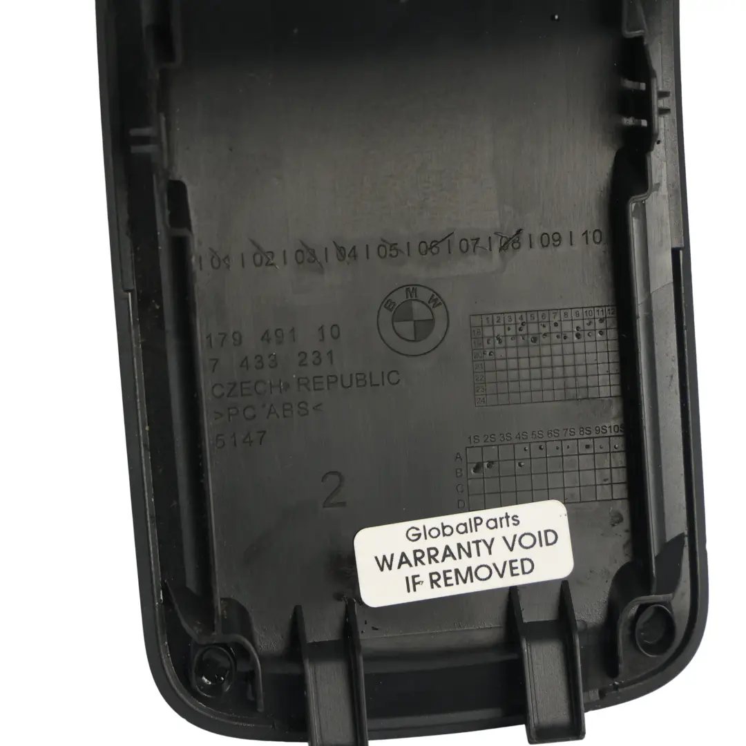 Panel Cubierta Carga Maletero Trasero Negro para BMW G20 con número de pieza 7433231 BMW G20 Panel Cubierta Carga Maletero Trasero Negro - SKU 7433231 - Número de pieza 7433231