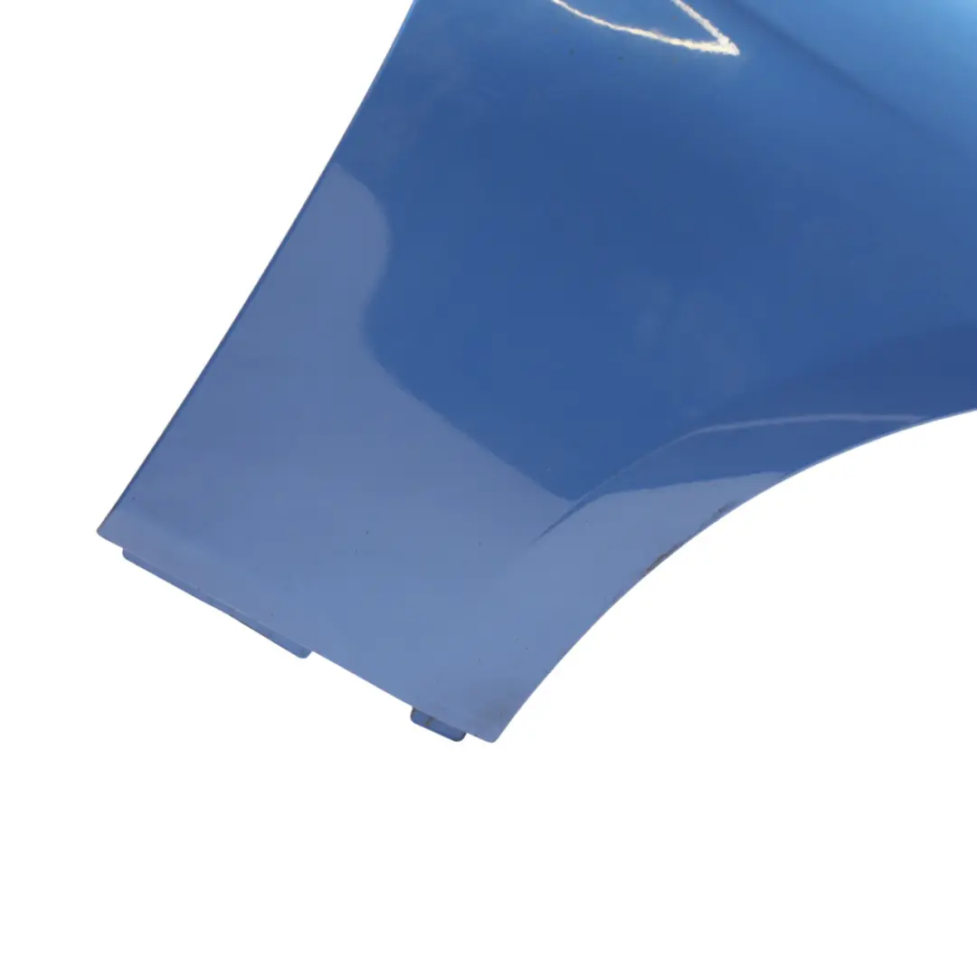 Błotnik Prawy Przedni Estorilblau Niebieski Metalik - B45 do BMW F30 F31 o numerze 7438440 BMW F30 F31 Błotnik Prawy Przedni Estorilblau Niebieski Metalik - B45 - SKU 7438440-EB1 - Numer Części 7438440