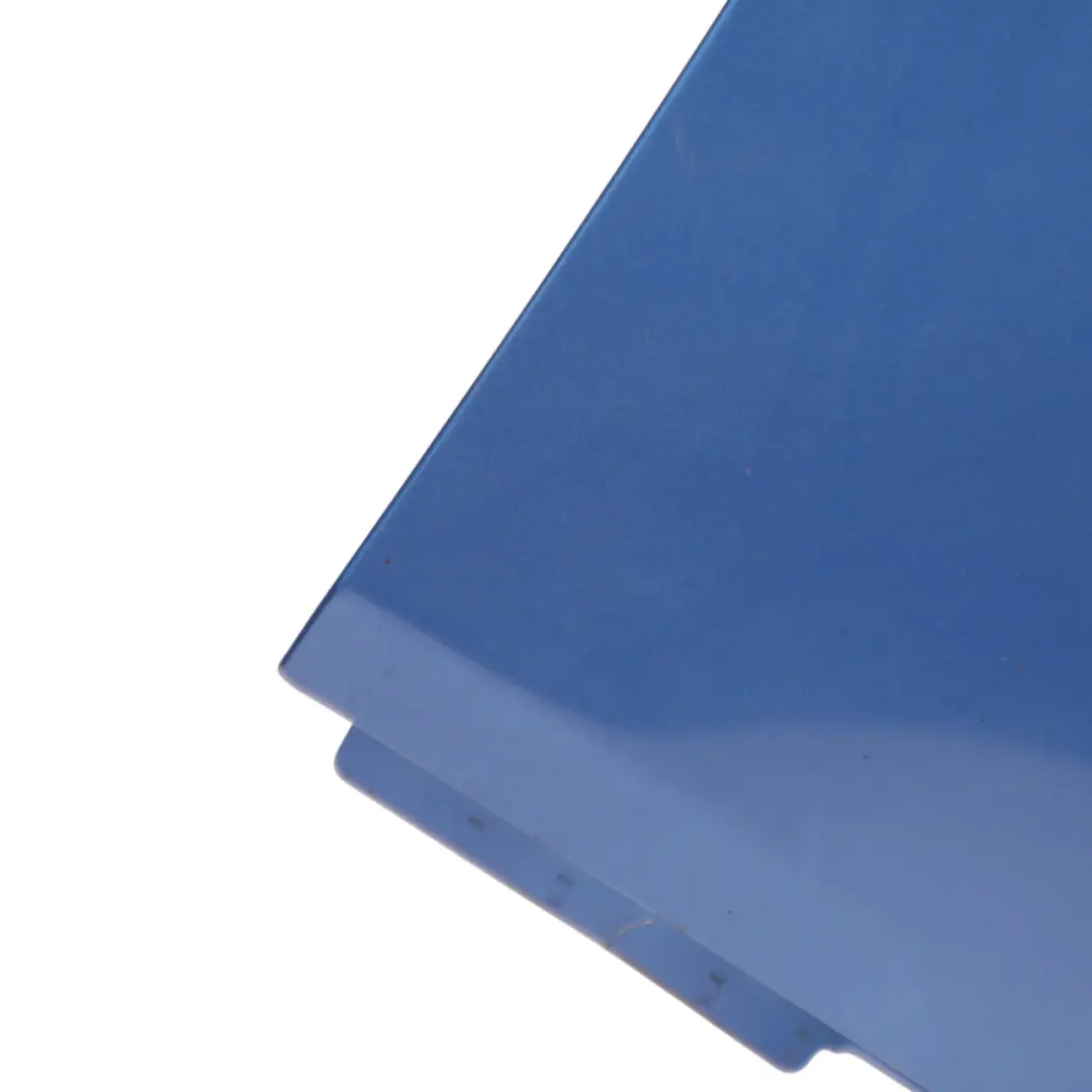 Błotnik Prawy Przedni Estorilblau Niebieski Metalik - B45 do BMW F30 F31 o numerze 7438440 BMW F30 F31 Błotnik Prawy Przedni Estorilblau Niebieski Metalik - B45 - SKU 7438440-EB1 - Numer Części 7438440