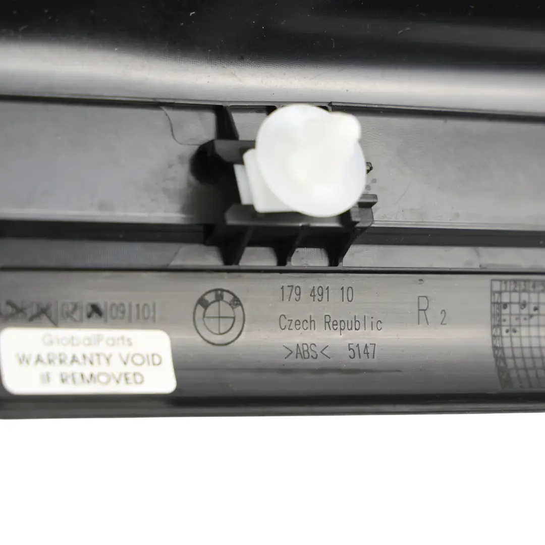 Front Door Entrance Sill Strip Pillar Cover Trim Right O/S to BMW G20 G21 with Part number 7446422 BMW G20 G21 Front Door Entrance Sill Strip Pillar Cover Trim Right O/S - SKU 7446422 - Part number 7446422