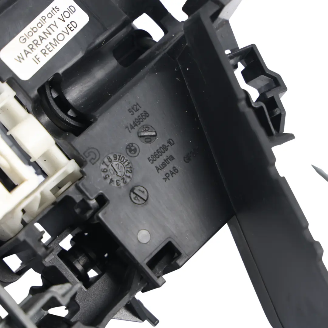 BMW G20 Soporte Montaje Manija Puerta Exterior Delantera Derecha - SKU 7449558 - Número de pieza 7449558