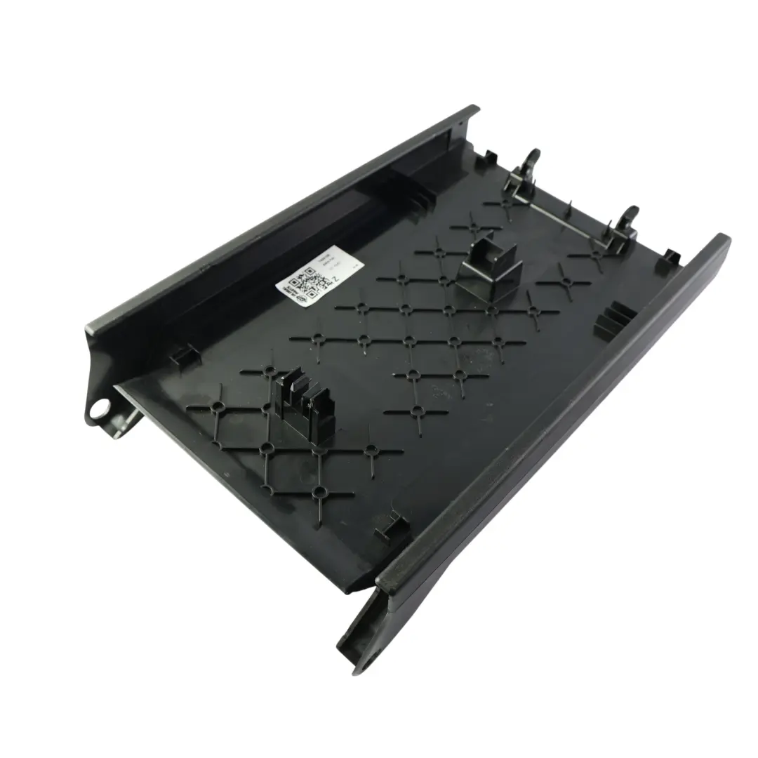 Reposabrazos Central Trasero Panel Cubierta Tapa Negro para BMW F40 con número de pieza 7456106 BMW F40 Reposabrazos Central Trasero Panel Cubierta Tapa Negro - SKU 7456106 - Número de pieza 7456106