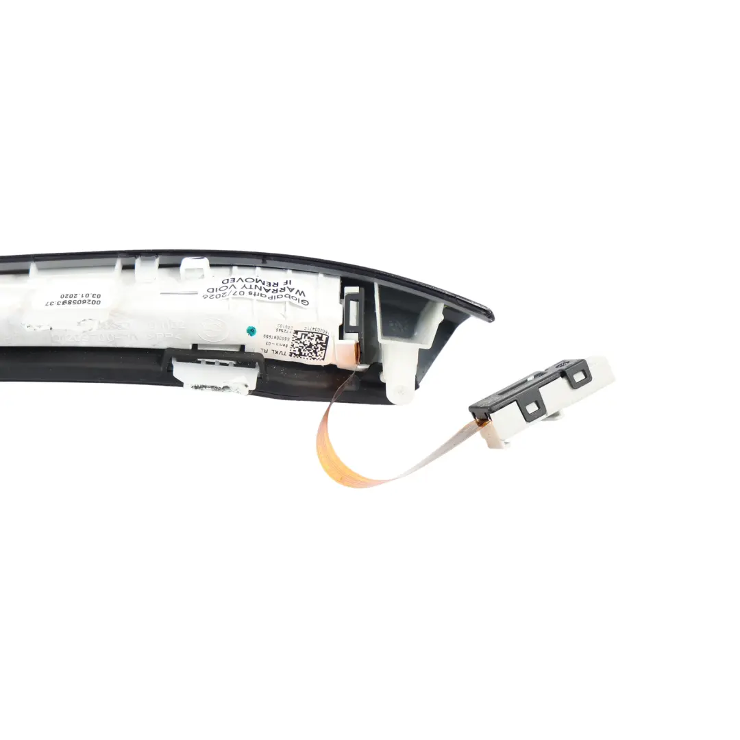 Bande Garniture Panneau Porte Arrière Droit Noir pour BMW F40 à propos du numéro de pièce 7464852 BMW F40 Bande Garniture Panneau Porte Arrière Droit Noir - SKU 7464852 - Numéro de pièce 7464852