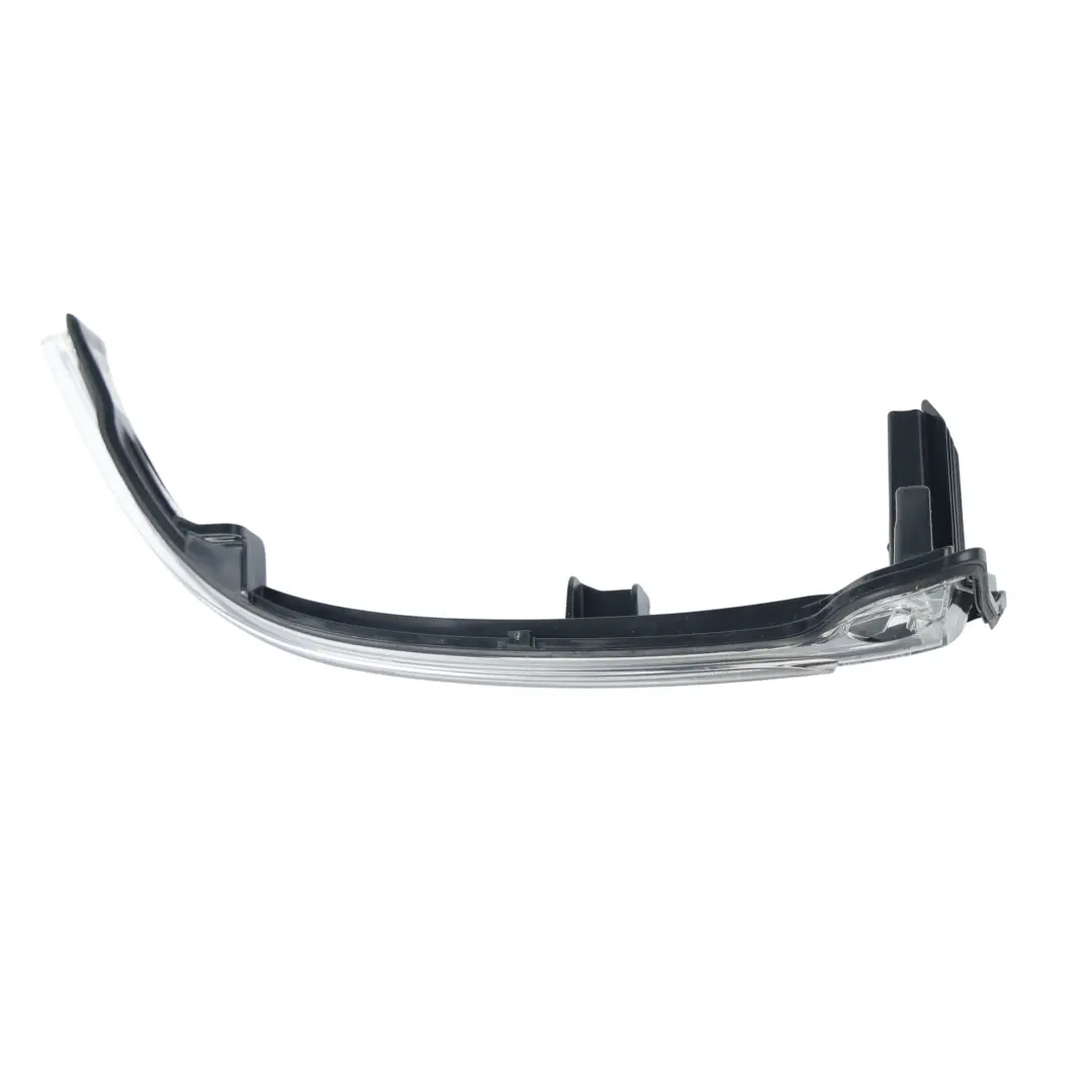 Kierunkowskaz W Lusterku Lewy do BMW G20 G26 Gran Tourer o numerze 7498161 BMW G20 G26 Gran Tourer Kierunkowskaz W Lusterku Lewy - SKU 7498161 - Numer Części 7498161