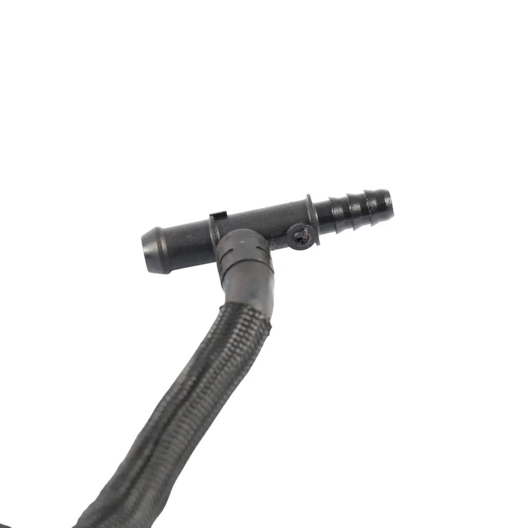 M47N2 Fuel Return Line Pipe Hose Tube 2.0 Diesel 7796065 to BMW E60 E61 520d with Part number 7797293 BMW E60 E61 520d M47N2 Fuel Return Line Pipe Hose Tube 2.0 Diesel 7796065 - SKU 7797293-1 - Part number 7797293