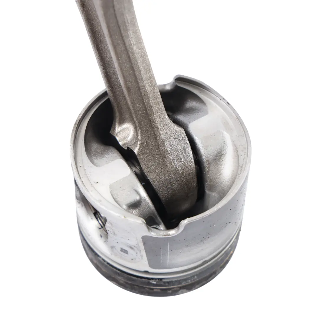 Cigüeñal Pistón Biela Mahle 318d N47N para BMW E90 Motor con número de pieza 7812549 BMW E90 Motor Cigüeñal Pistón Biela Mahle 318d N47N - SKU 7812549 - Número de pieza 7812549