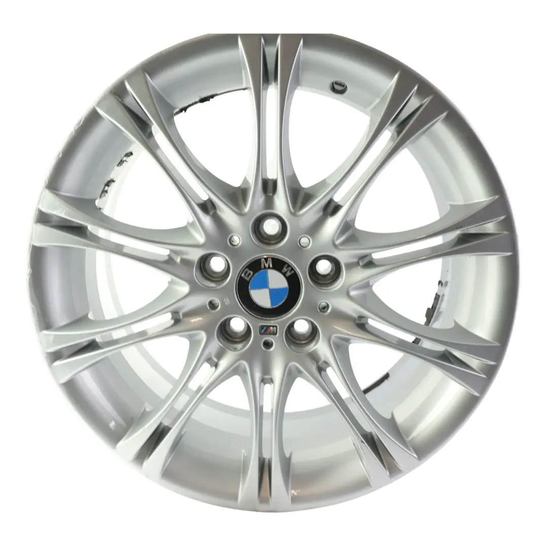 llanta Aleación Delantera Plata 18 "8J ET:47 M Doble Radio 135 para BMW E46 Z4 E85 con número de pieza 7896470 BMW E46 Z4 E85 llanta Aleación Delantera Plata 18 "8J ET:47 M Doble Radio 135 - SKU 7896470-1 - Número de pieza 7896470