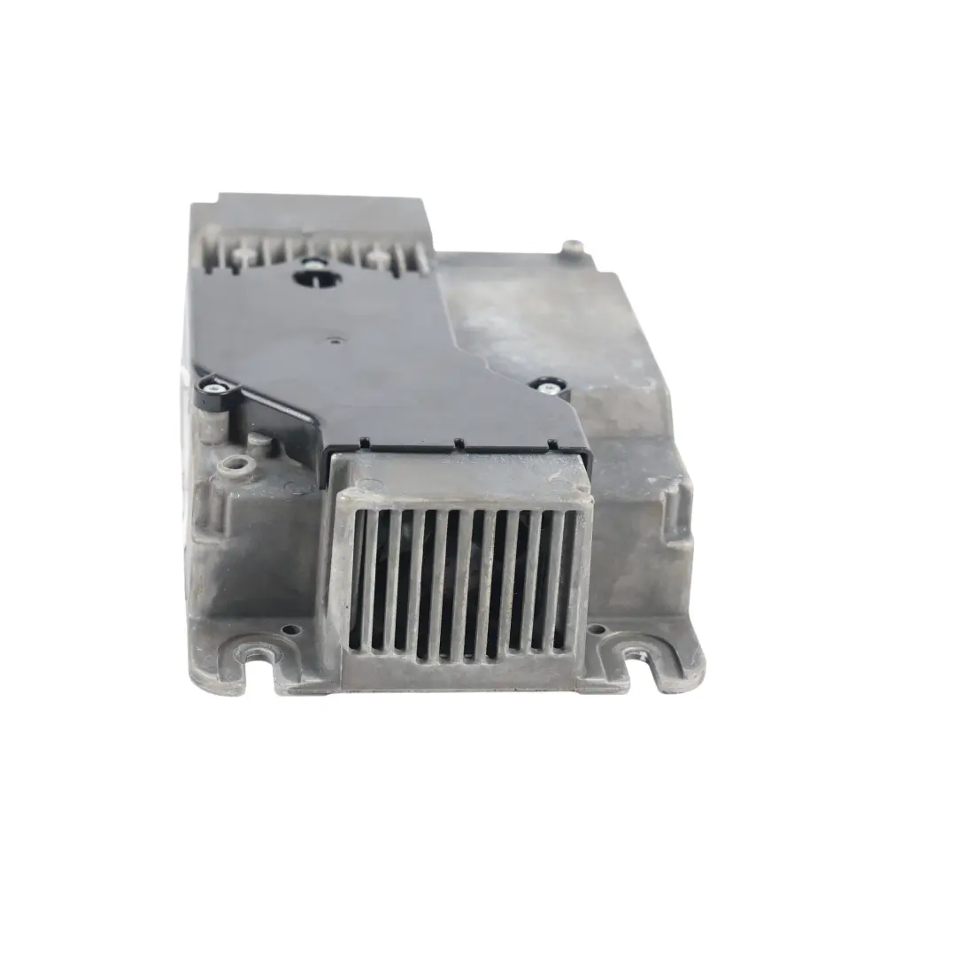 Wzmacniacz Dźwięku Stereo Moduł ECU do BMW G05 G20 G21 G30 o numerze 7928596 BMW G05 G20 G21 G30 Wzmacniacz Dźwięku Stereo Moduł ECU - SKU 7928596 - Numer Części 7928596