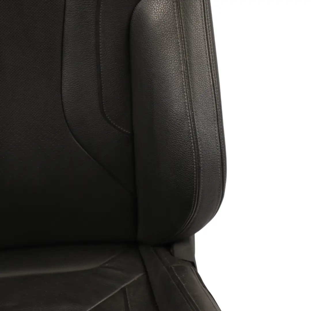 BMW F40 Siège Avant Droit Chauffé Intérieur Cuir Dakota Perforé Noir - SKU 7942044 - Numéro de pièce 7942044