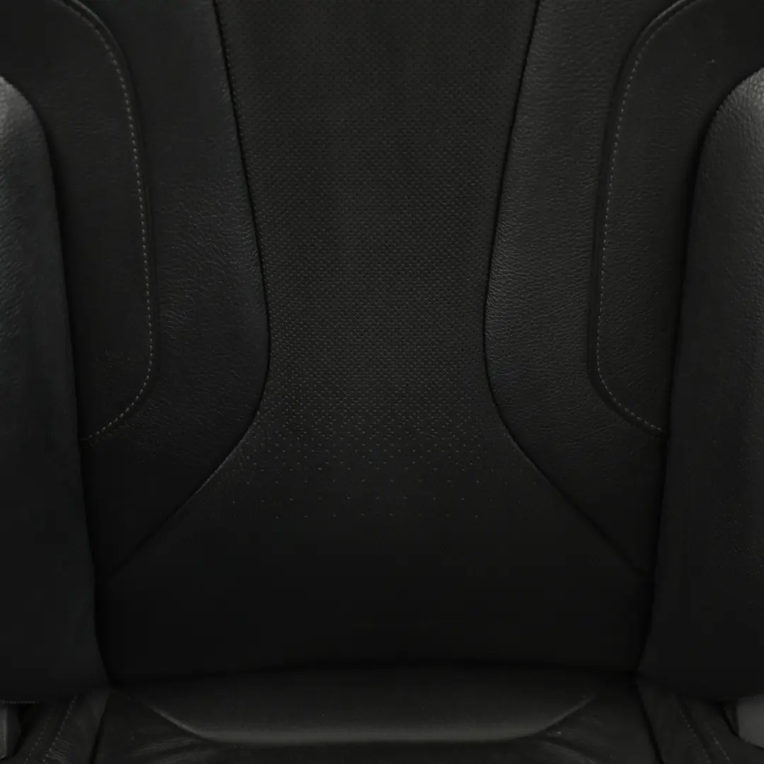 BMW F40 Siège Avant Droit Chauffé Intérieur Cuir Dakota Perforé Noir - SKU 7942044 - Numéro de pièce 7942044