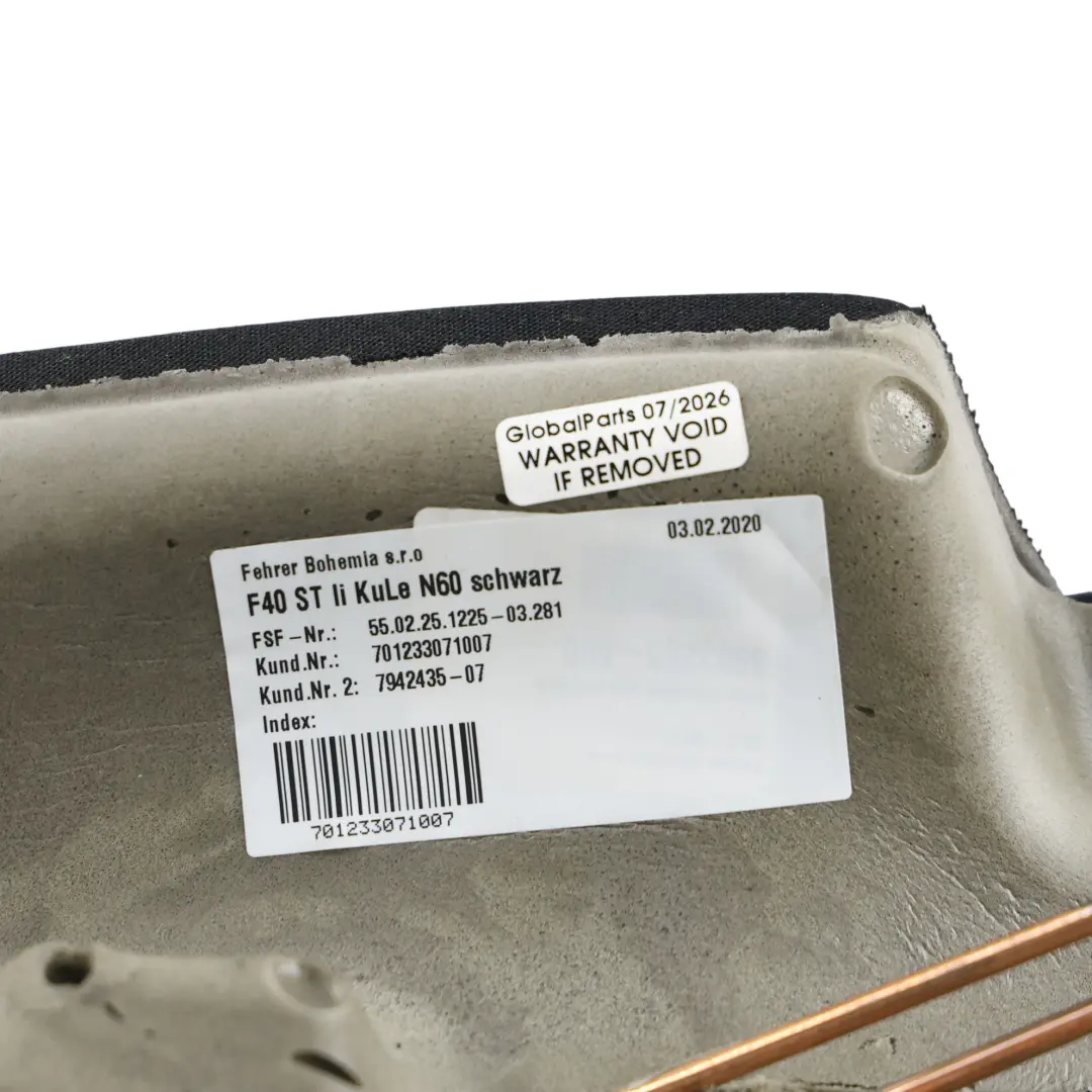 Couvre Cadre Siège Arrière Gauche Noir Schwarz pour BMW F40 à propos du numéro de pièce 7942435 BMW F40 Couvre Cadre Siège Arrière Gauche Noir Schwarz - SKU 7942435 - Numéro de pièce 7942435