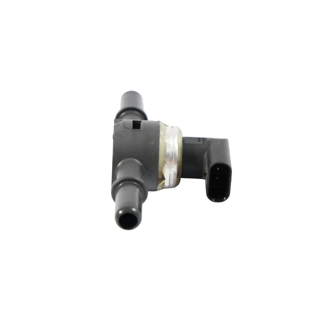 F74 F78 G20 G21 U06 X1 U11 Sensore Pressione Carburante B38X per BMW F70 con numero di parte 7952799 BMW F70 F74 F78 G20 G21 U06 X1 U11 Sensore Pressione Carburante B38X - SKU 7952799 - Numero di parte 7952799