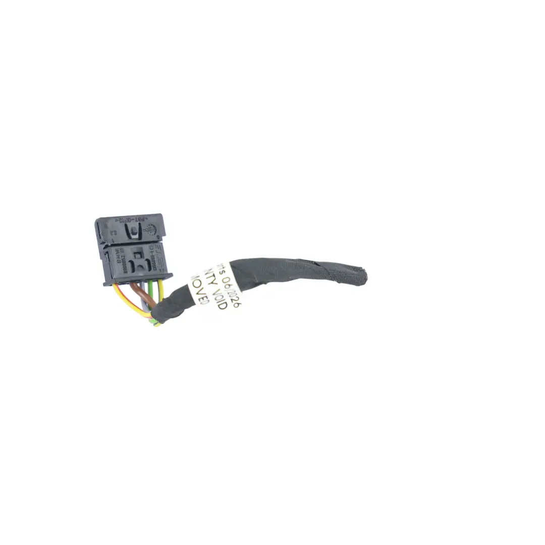 LED Taillight Lamp Wiring Cable Adapter Rear Right O/S to BMW G20 with Part number 7955842 BMW G20 LED Taillight Lamp Wiring Cable Adapter Rear Right O/S - SKU 7955842-2 - Part number 7955842