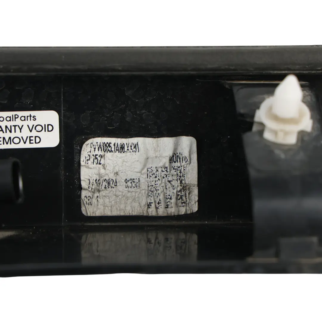 Volkswagen Crafter SY Hintere Tür Kennzeichenleuchte Blende Abdeckung - SKU 7C0827329C - Teilenummer 7C0827329C