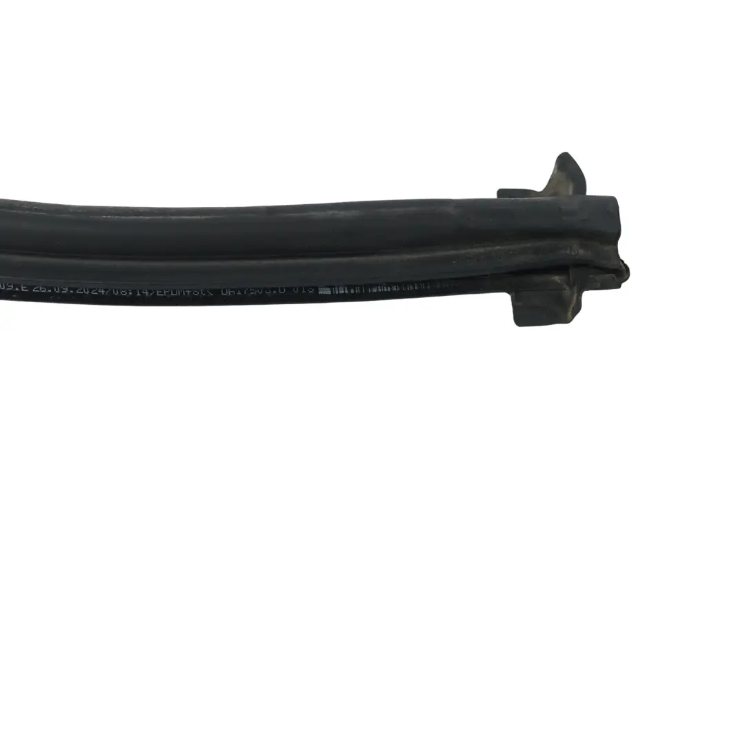 Volkswagen Crafter SY Türdichtung Gummi Hinten Mitte - SKU 7C0827709E - Teilenummer 7C0827709E