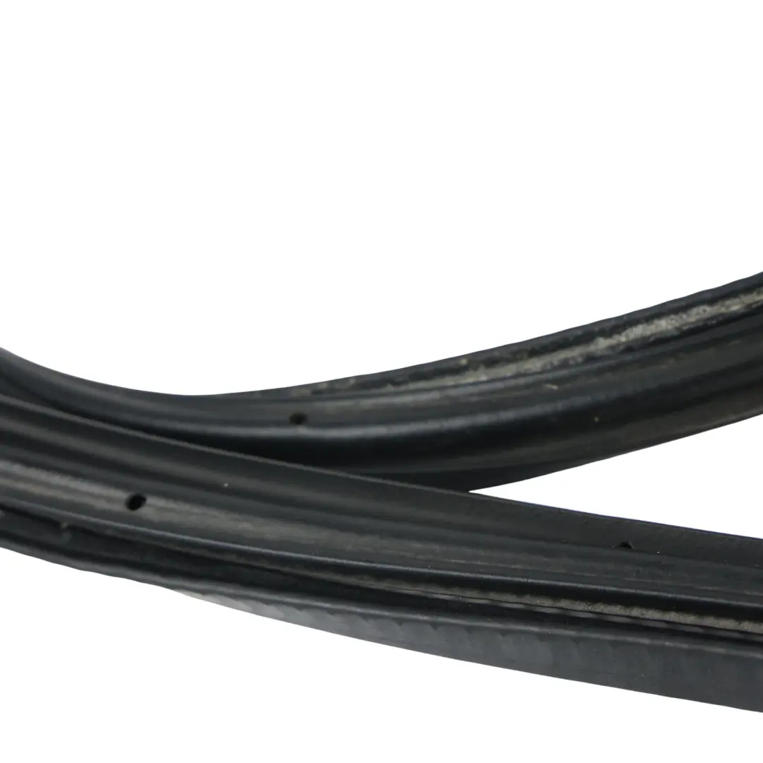 Sliding Door Seal Gasket Right O/S to VW Volkswagen Crafter SY with Part number 7C0843791AS VW Volkswagen Crafter SY Sliding Door Seal Gasket Right O/S - SKU 7C0843791AS - Part number 7C0843791AS
