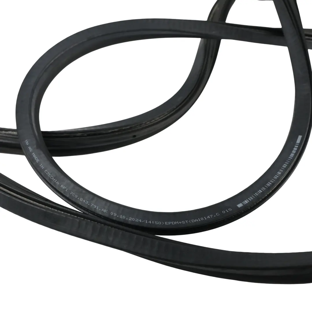 VW Volkswagen Crafter SY Sliding Door Seal Gasket Right O/S - SKU 7C0843791AS - Part number 7C0843791AS