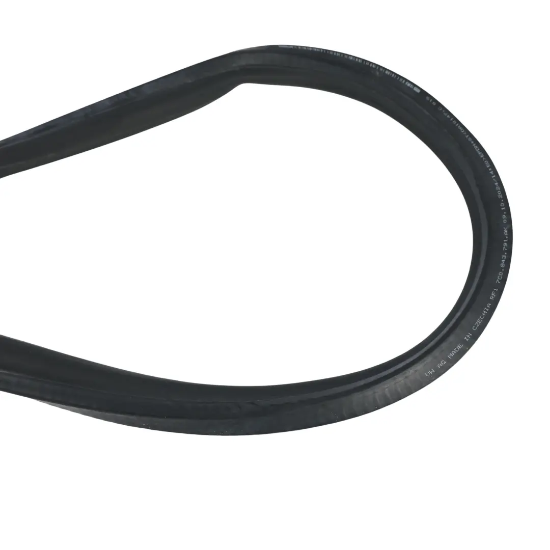 Sliding Door Seal Gasket Right O/S to VW Volkswagen Crafter SY with Part number 7C0843791AS VW Volkswagen Crafter SY Sliding Door Seal Gasket Right O/S - SKU 7C0843791AS - Part number 7C0843791AS