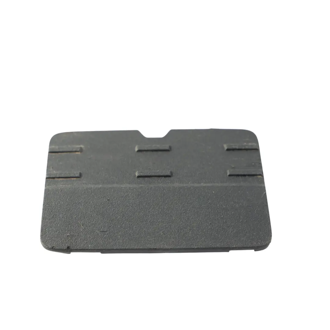 Volkswagen Crafter SY Tapa Cubierta Cerradura Maletero Panel - SKU 7C0863283 - Número de pieza 7C0863283