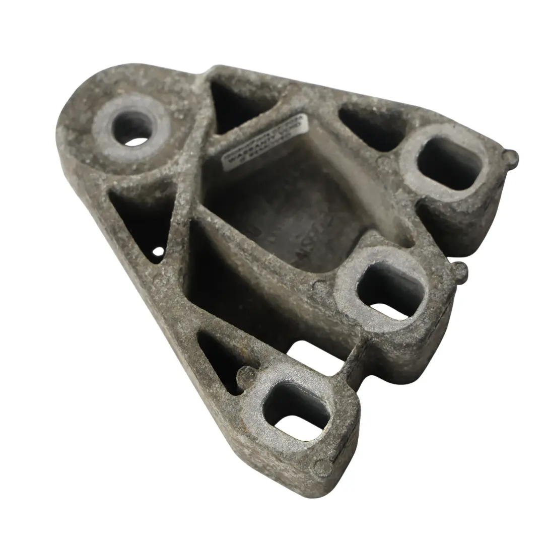 Soporte Motor Derecho para Volkswagen Transporter T5 T6 con número de pieza 7E0199207 Volkswagen Transporter T5 T6 Soporte Motor Derecho - SKU 7E0199207 - Número de pieza 7E0199207