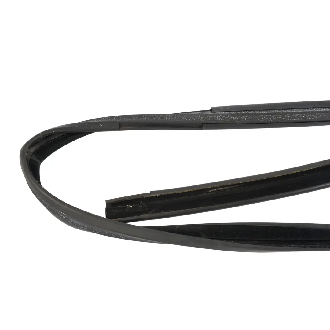 Volkswagen Transporter T5 Fensterdichtung Gummi Rechts - SKU 7E0837434D - Teilenummer 7E0837434D