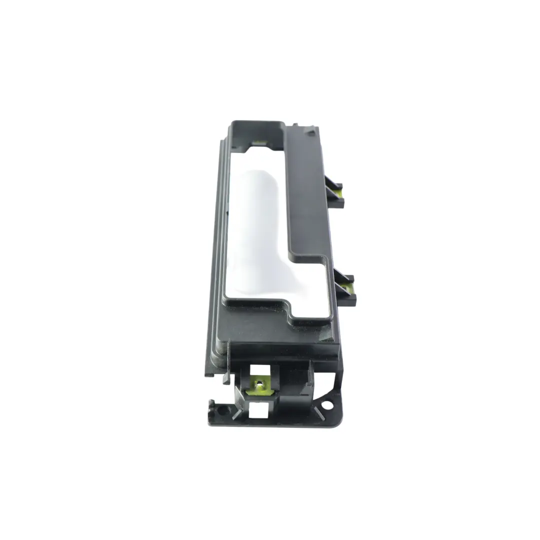 Cornice Pannello Cruscotto per Volkswagen Transporter T5 con numero di parte 7E0858241A Volkswagen Transporter T5 Cornice Pannello Cruscotto - SKU 7E0858241A - Numero di parte 7E0858241A