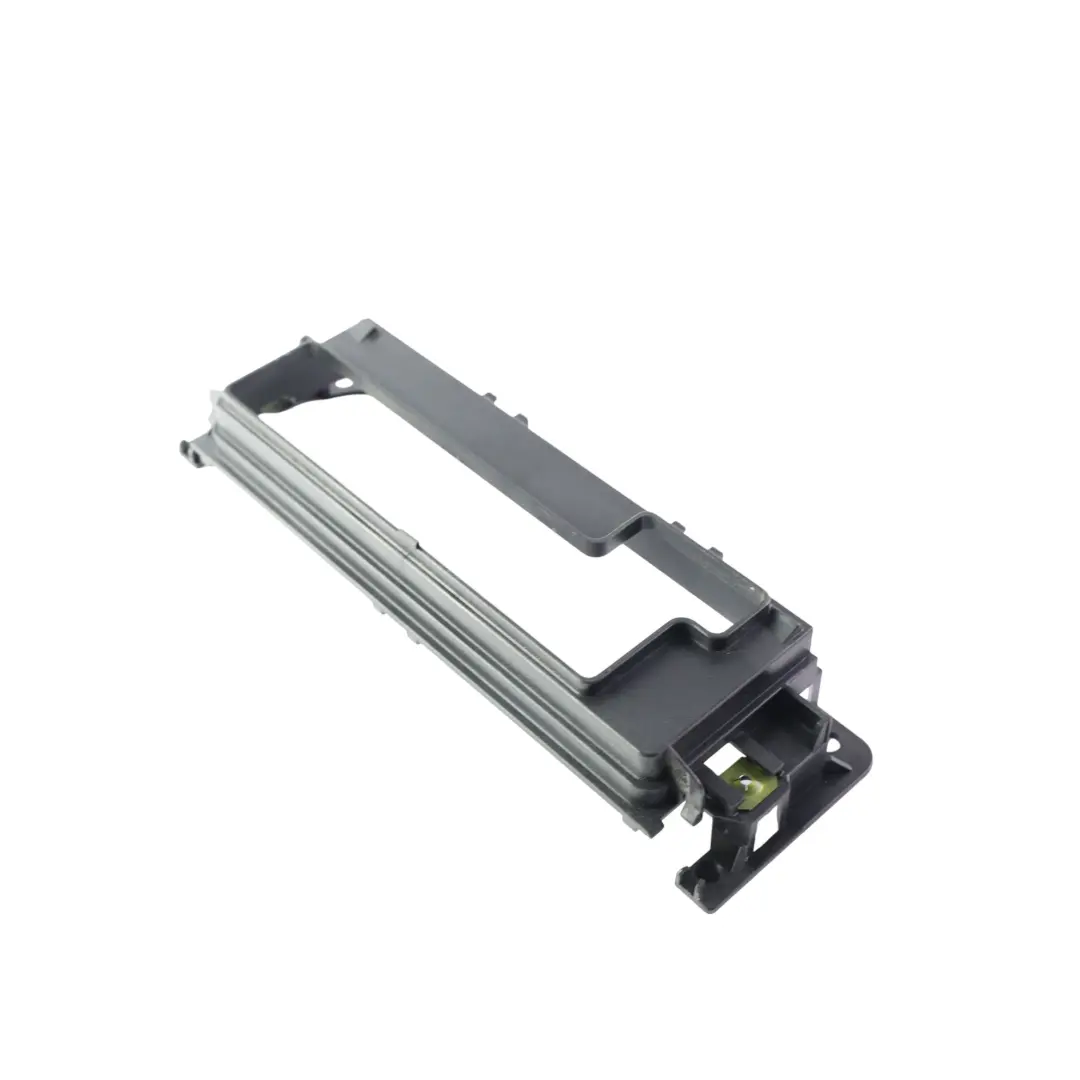 Armaturenbrett Zierleiste Rahmen Blende für Volkswagen Transporter T5 mit Teilenummer 7E0858241A Volkswagen Transporter T5 Armaturenbrett Zierleiste Rahmen Blende - SKU 7E0858241A - Teilenummer 7E0858241A