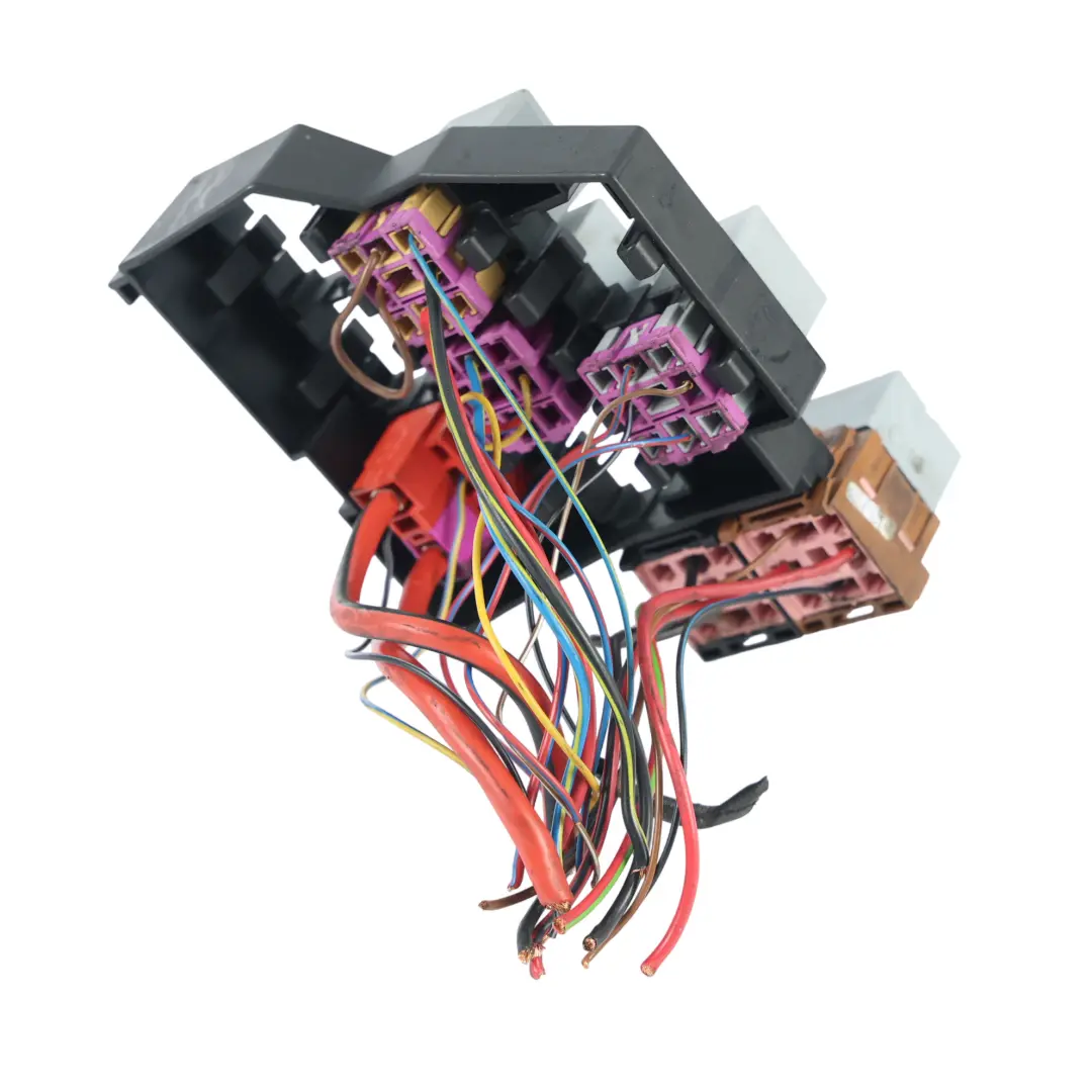 Bay Fuse Box Relay Plate 2.5 TDI to VW Volkswagen Transporter T5 Engine with Part number 7E0937503B VW Volkswagen Transporter T5 Engine Bay Fuse Box Relay Plate 2.5 TDI - SKU 7E0937503B - Part number 7E0937503B