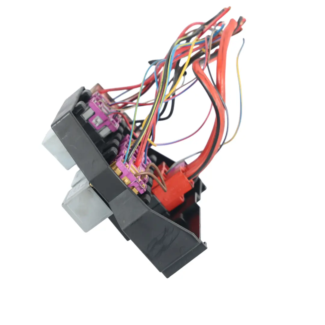 Volkswagen Transporter T5 Caja Fusibles Relé Motor 2.5 TDI - SKU 7E0937503B - Número de pieza 7E0937503B