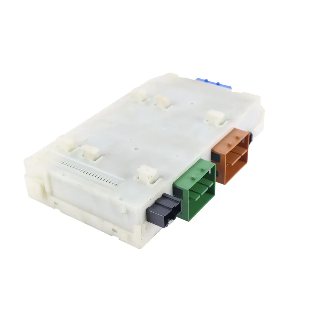 Mk4 Body Control Module BCM Fuse Box Junction to Ford Mondeo with Part number 7G9T-14A073-DD Ford Mondeo Mk4 Body Control Module BCM Fuse Box Junction - SKU 7G9T-14A073-DD - Part number 7G9T-14A073-DD