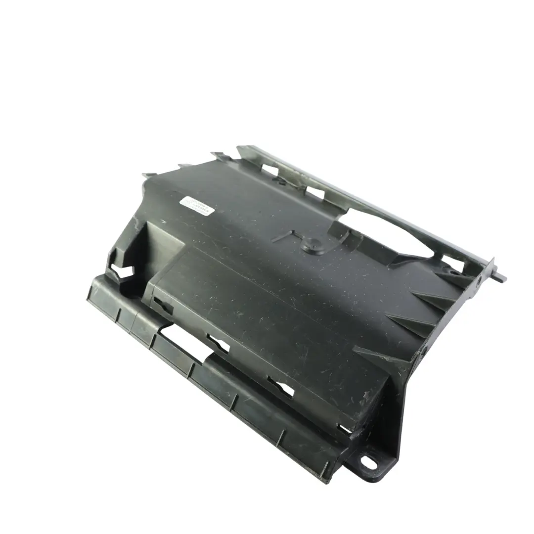 Volkswagen Transporter T5 Soporte Esquina Paragolpes Trasero Derecho - SKU 7H0807130A - Número de pieza 7H0807130A