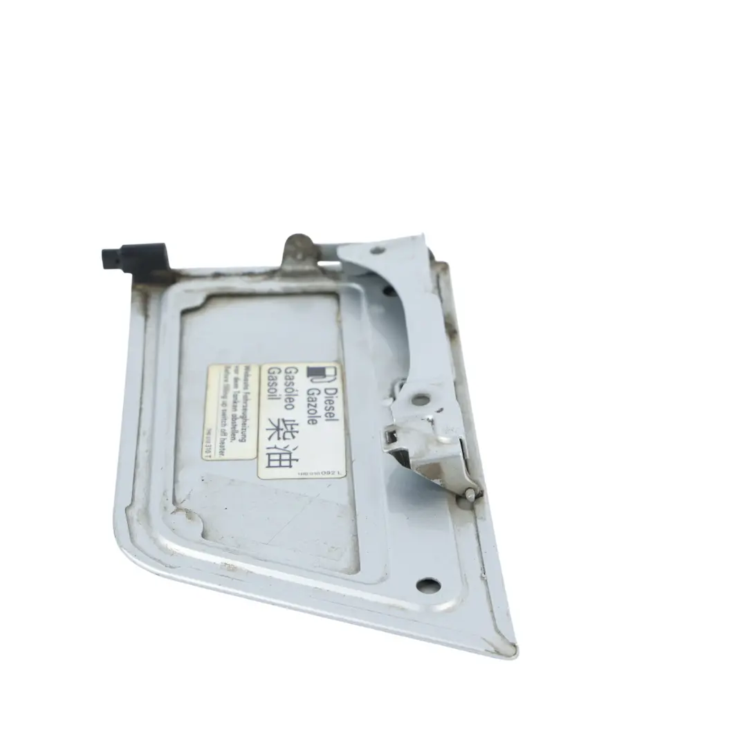 Volkswagen Transporter T5 Sportello Tappo Carburante Argento A7W - SKU 7H0809905D-RES - Numero di parte 7H0809905D