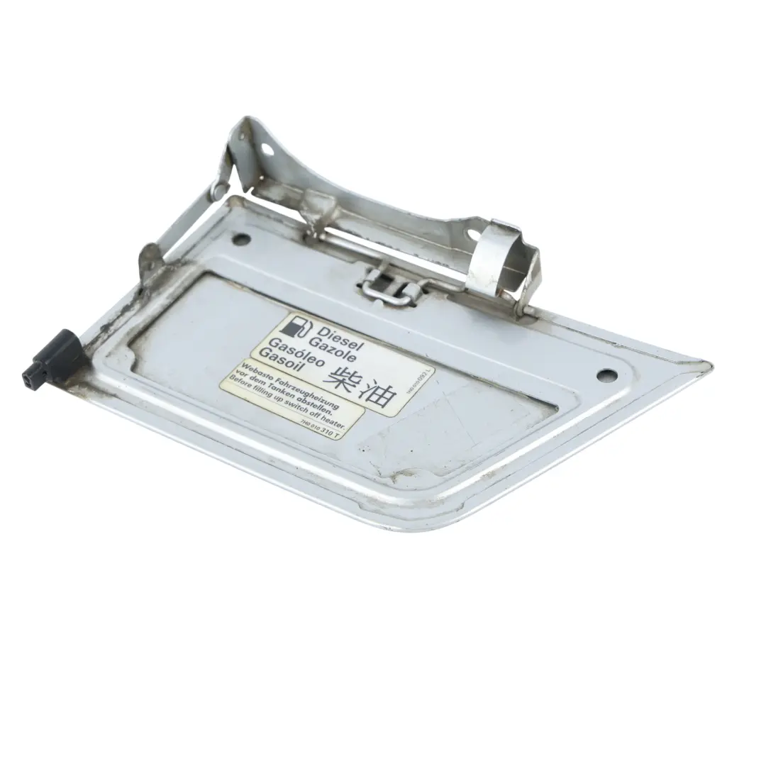Klapka Wlewu Paliwa Srebrny Reflex A7W do Volkswagen Transporter T5 o numerze 7H0809905D Volkswagen Transporter T5 Klapka Wlewu Paliwa Srebrny Reflex A7W - SKU 7H0809905D-RES - Numer Części 7H0809905D