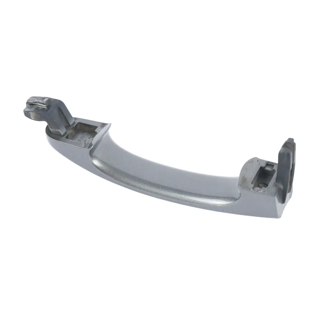 Türgriff Hinten Links Rechts Pepper Grau Metallic D7R für Volkswagen Touran mit Teilenummer 7H0837205D Volkswagen Touran Türgriff Hinten Links Rechts Pepper Grau Metallic D7R - SKU 7H0837205D-PEG - Teilenummer 7H0837205D