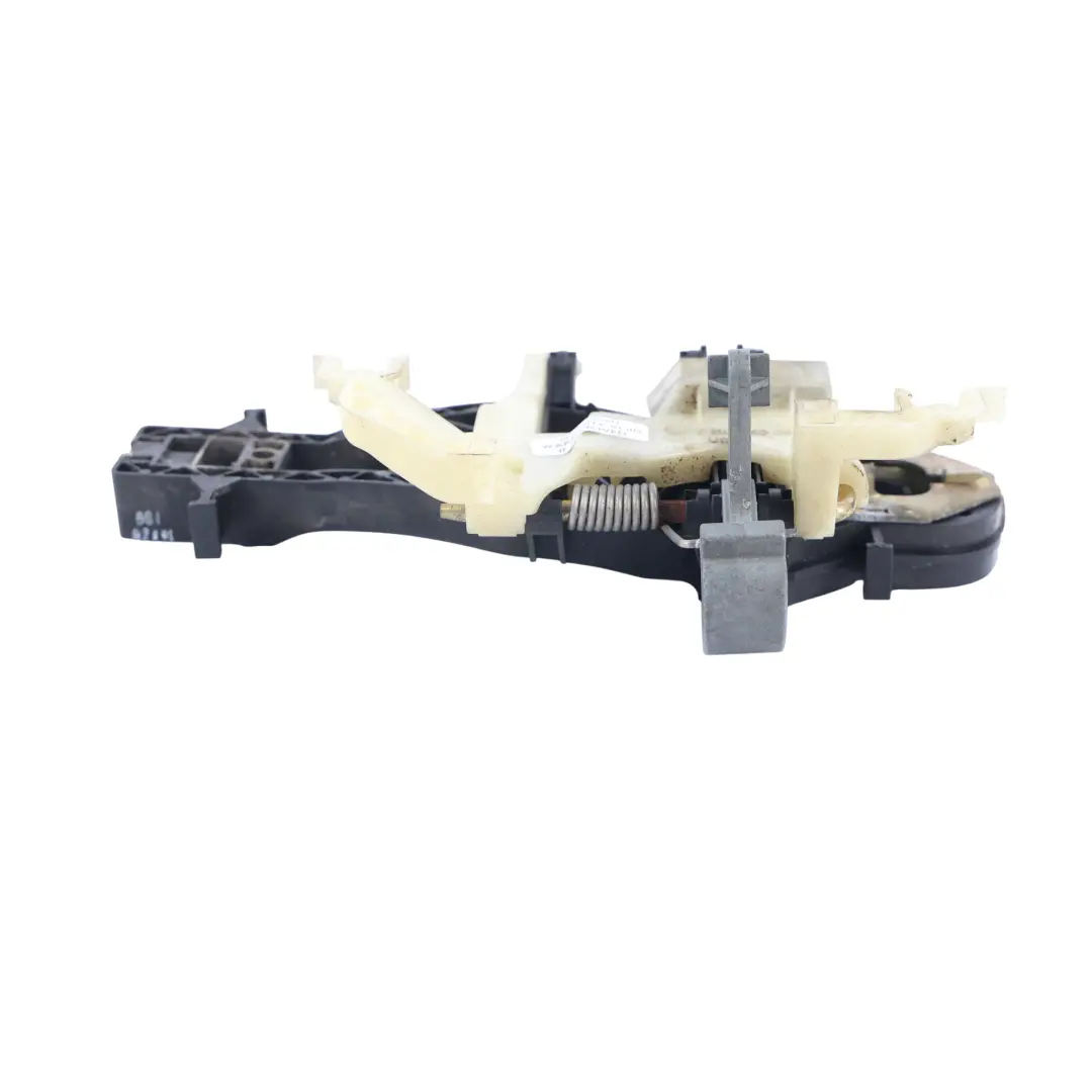 Support Base Poignée Porte 7H0843351B pour Volkswagen Transporter T5 à propos du numéro de pièce 7H0843351D Volkswagen Transporter T5 Support Base Poignée Porte 7H0843351B - SKU 7H0843351D - Numéro de pièce 7H0843351D