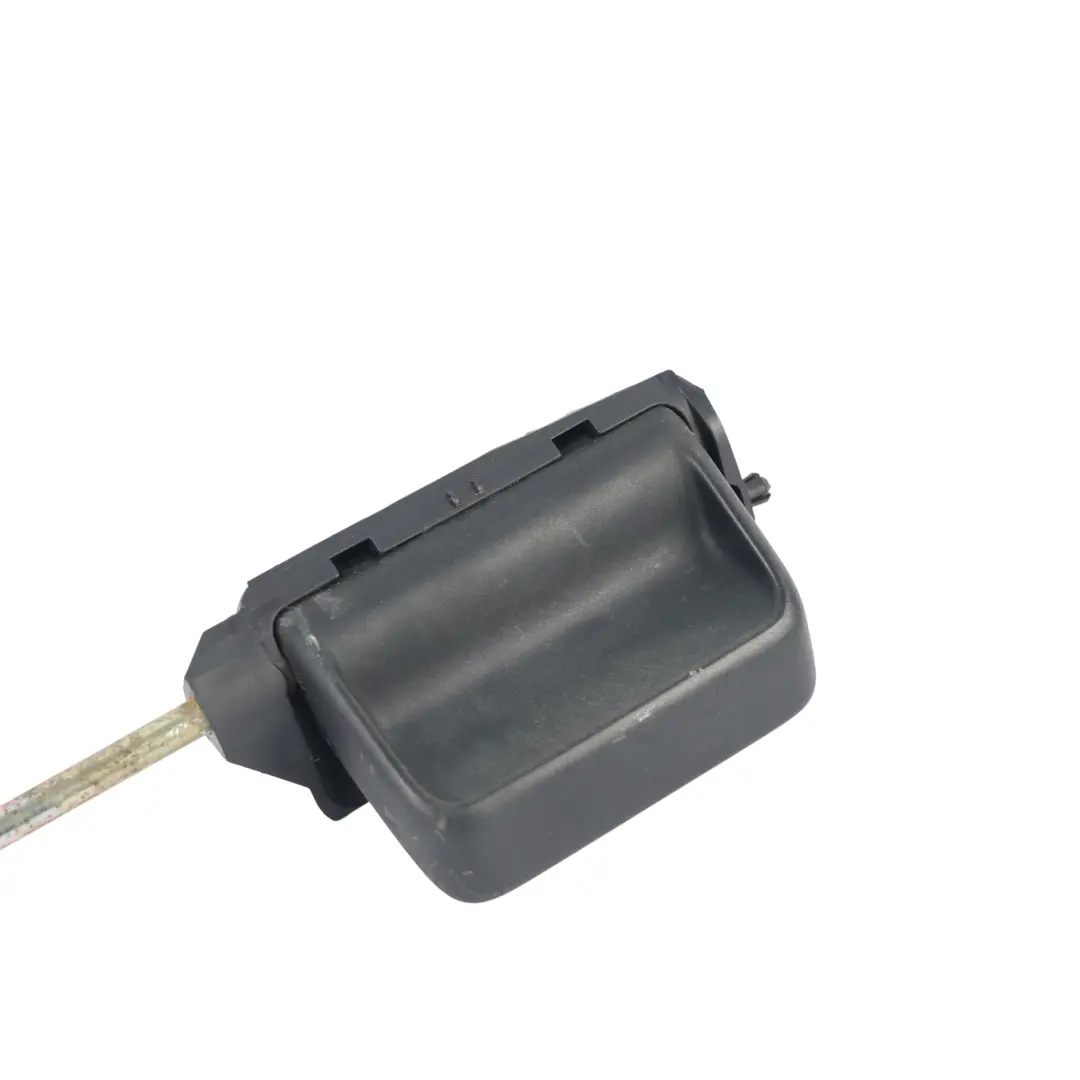Maniglia Porta Scorrevole Sinistra Nera per Volkswagen Transporter T5 con numero di parte 7H0843641C Volkswagen Transporter T5 Maniglia Porta Scorrevole Sinistra Nera - SKU 7H0843641C - Numero di parte 7H0843641C