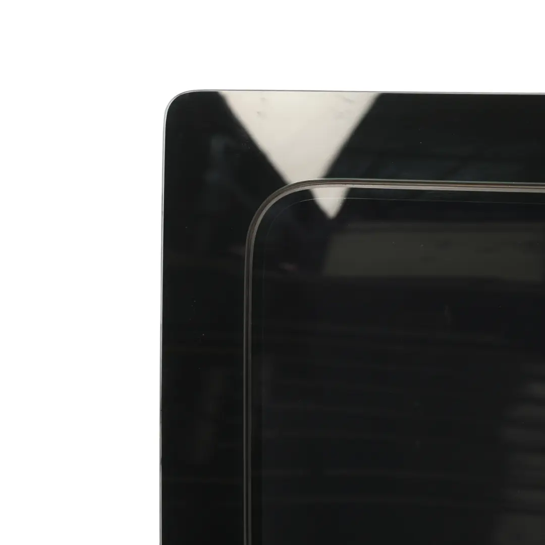 Sliding Side Door Window Rear Left N/S AS3 to VW Transporter T5 with Part number 7H0847757AJ VW Transporter T5 Sliding Side Door Window Rear Left N/S AS3 - SKU 7H0847757AJ - Part number 7H0847757AJ