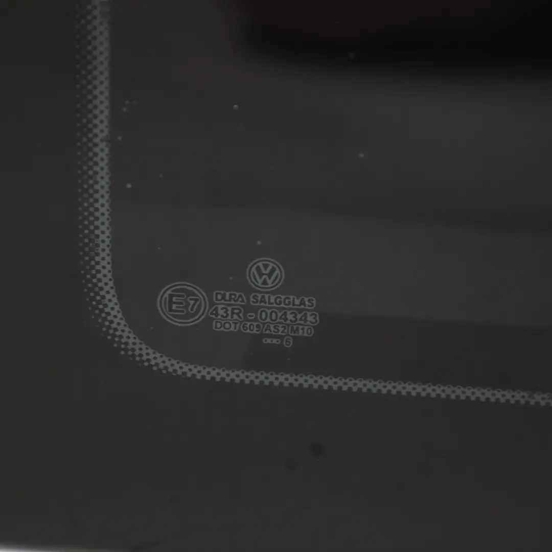 Sliding Side Door Window Rear Right O/S AS3 to VW Transporter T5 with Part number 7H0847758AJ VW Transporter T5 Sliding Side Door Window Rear Right O/S AS3 - SKU 7H0847758AJ - Part number 7H0847758AJ